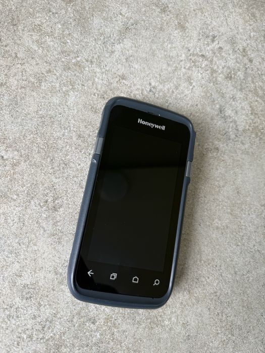 Terminal mobil Honeywell Dolphin CT60 + 2 Baterii (Fără încărcător)