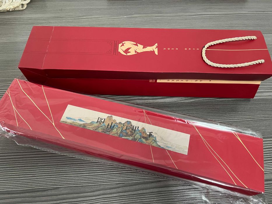 Шелковый свиток с печатью картины