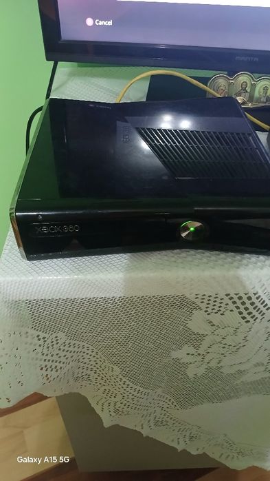 Consola xbox 360+7 jocuri