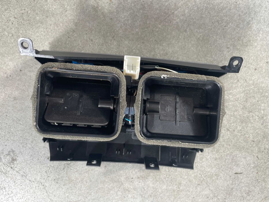 Grila ventilatie spate Bmw X5 F15 - X6 F16 cod 9252013