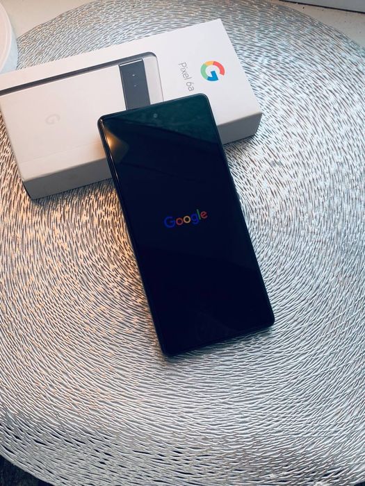 Продается Pixel 6a в хорошем состоянии.