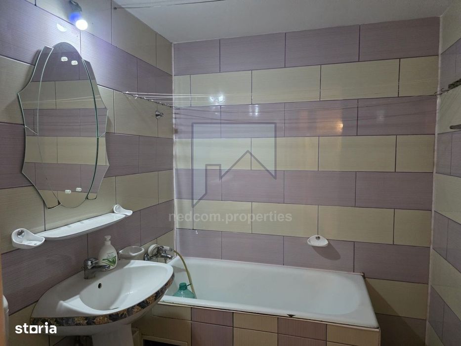 Vanzare apartament 3 camere Rahova - Margeanului