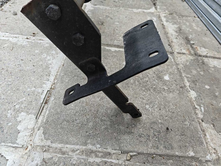 Теглич за suzuki swift