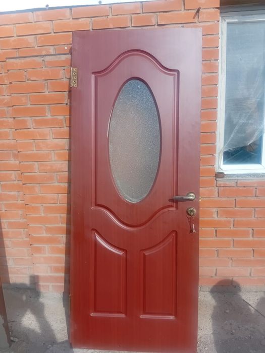 Срочно продаю двери