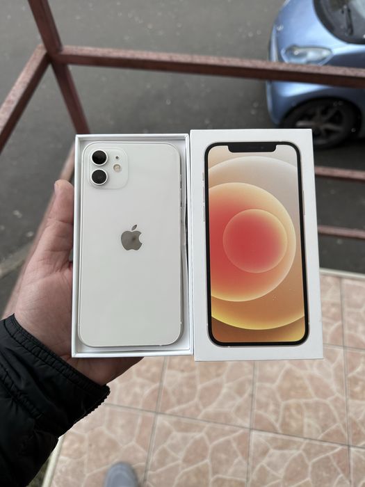 Iphone 12 Alb neverlock ca Nou bat 100% 64 Gb (dezmembrez telefoane )