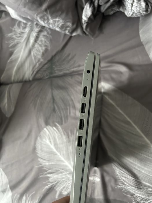 Laptop Lenovo in stare perfecta de functionare