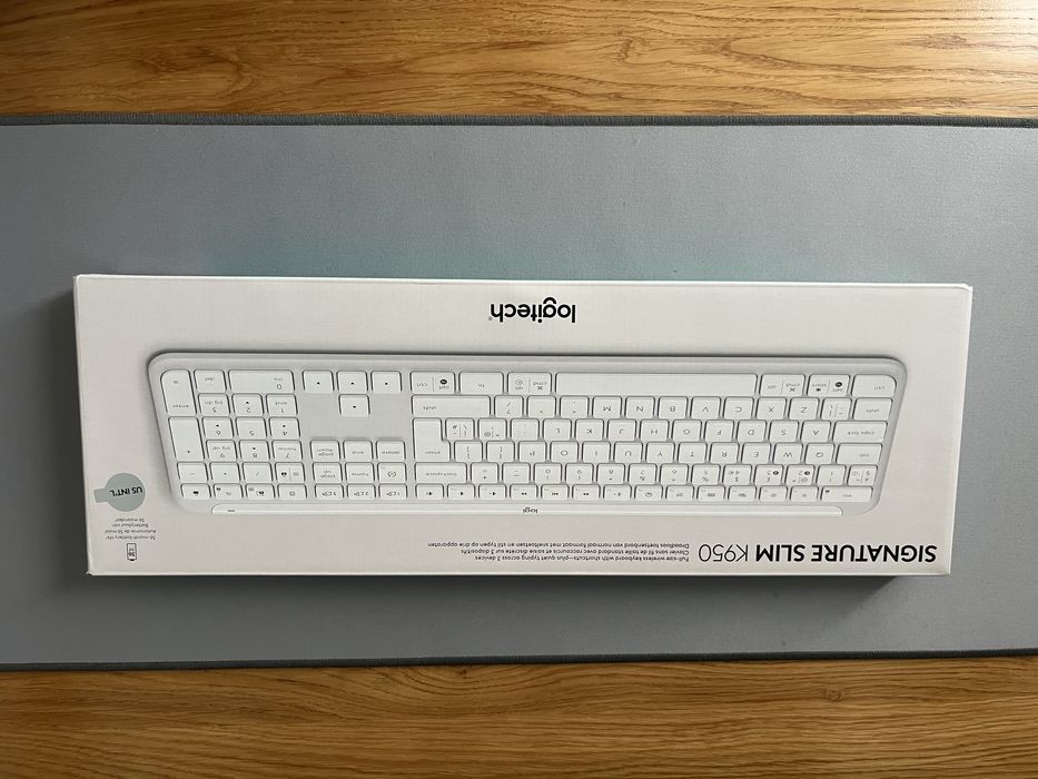 Безжична клавиатура Logitech K950