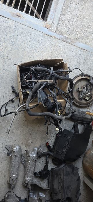 Части за двигател на Мерцедес ОМ 642