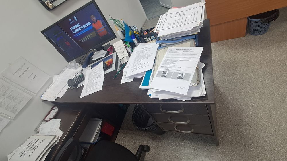 Продам офисную мебель