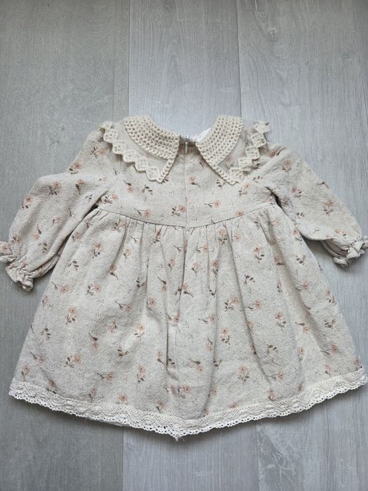 Set adorabil fetiță 1 an – Rochiță elegantă + adidasi