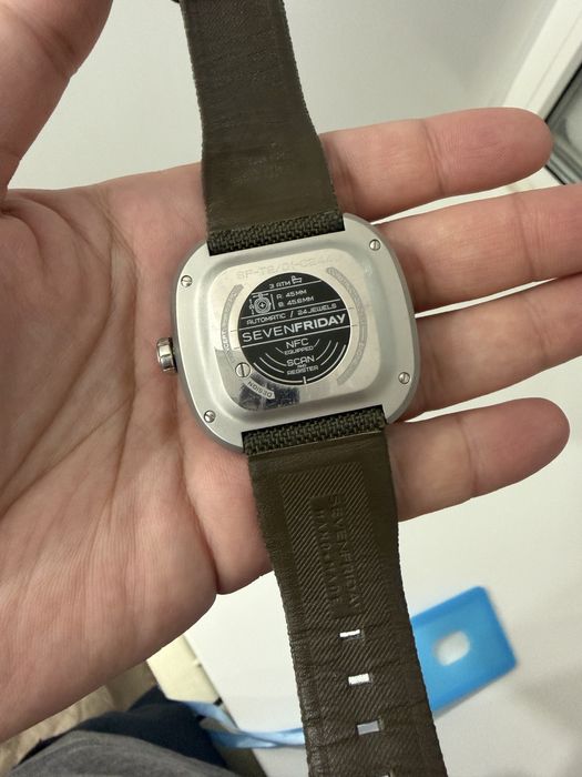 Оригинальные часы Seven Friday