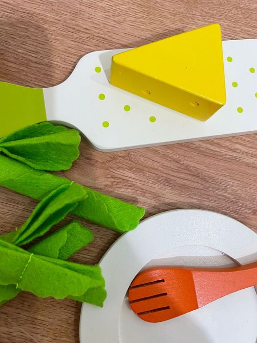 Joc copii din lemn,carucior copii,rochite dama