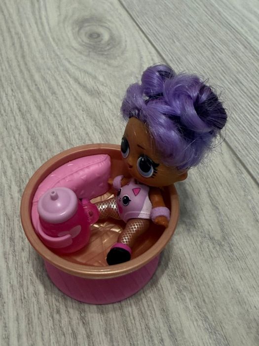 Продам куклу ЛОЛ оригинал