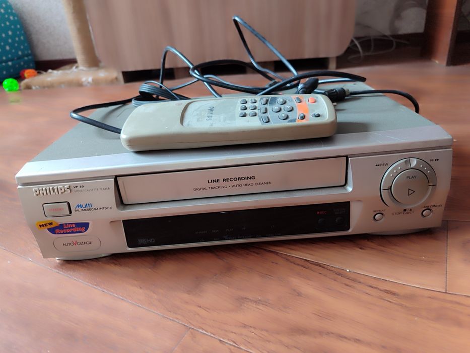 Продам видеомагнитофон и DVD