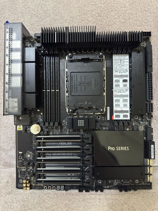 Дънна платка ASUS  PRO WS W790-ACE  LGA 4677 (Socket E)
