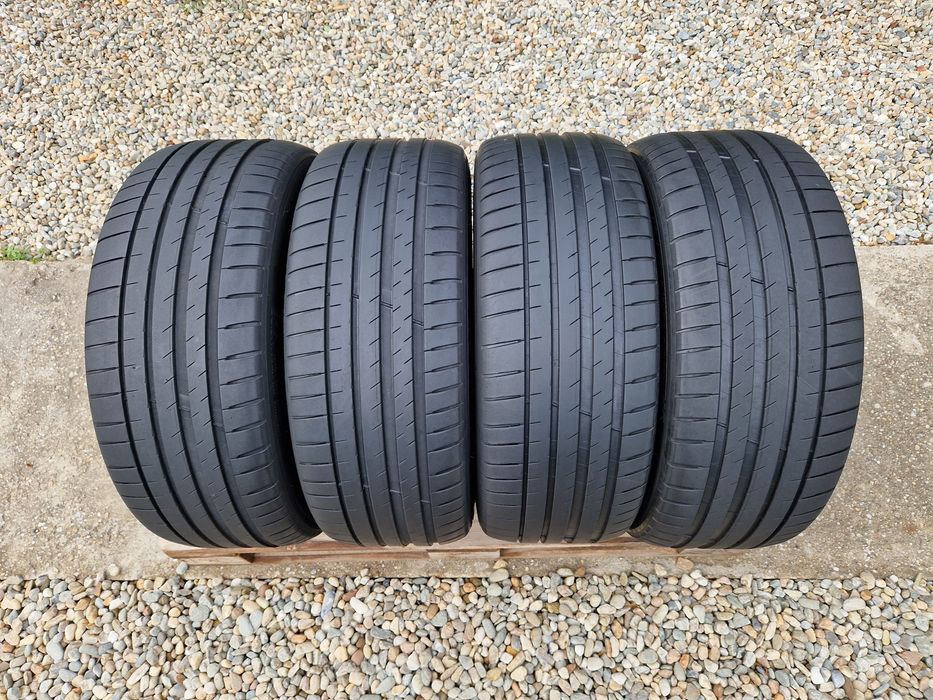 4anvelope vara 235 45 18 Michelin 2021
