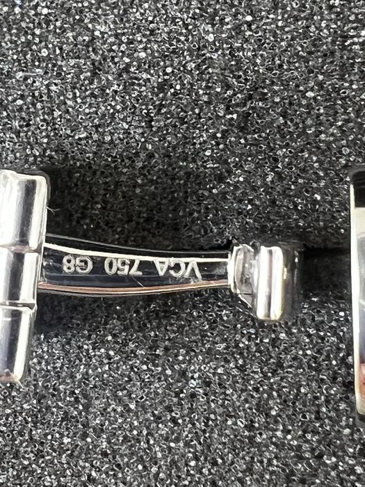 Запонки с бриллиантами