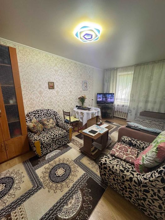 Продам 2 комнатную квартиру