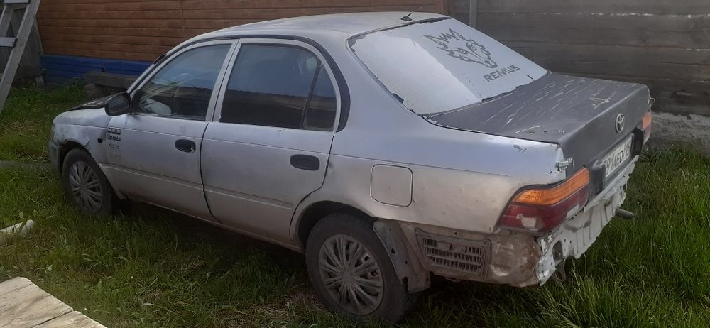 Продам  тойта королла учет кз 1996 года  1.8 обьем