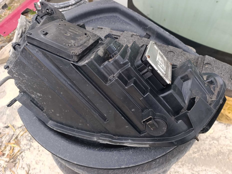 Фар ляв Ауди А6 Ц7 / Audi A6 C7 led 4G0941773C