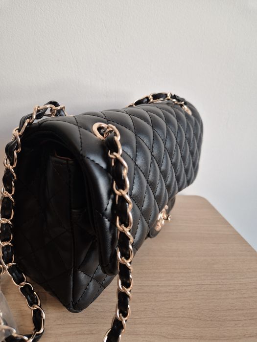 Черна чанта Chanel