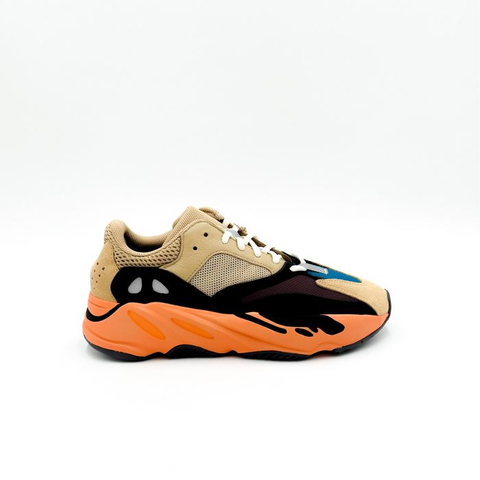 adidas Yeezy 700 Enflame Amber | 38 : 41 1/3 : 42 |