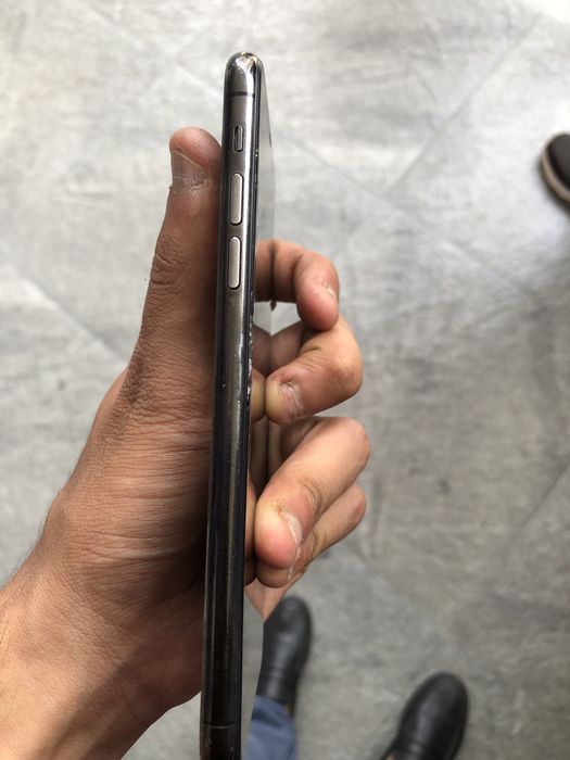 Iphone 11 pro max sotiladi