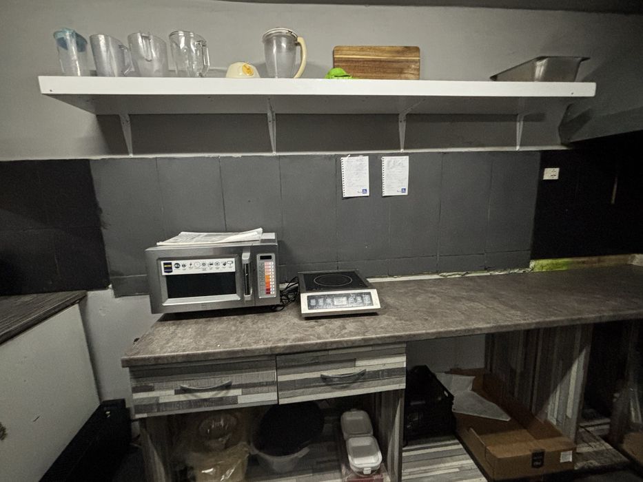 Продава се Заведение в Бургас, Изгрев - 50 кв.м за 82 €/кв.м - Снимка #12