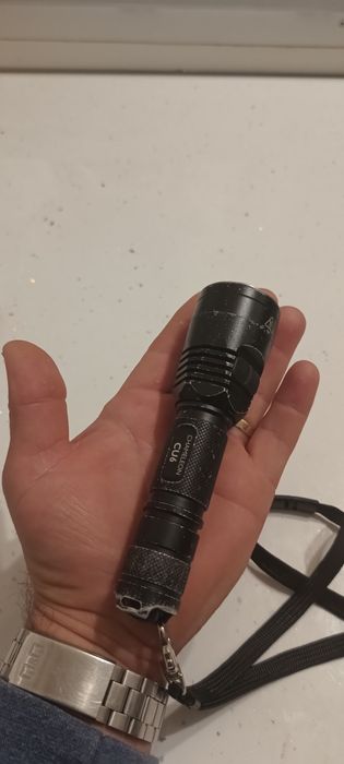 Lanterna tactica Nitecore Chameleon CU 6