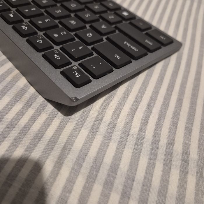 Tastatură fără fir Dell KB7120W (Multi-Device Wireless Keyboard)