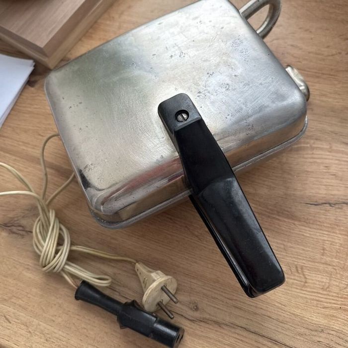 Вафельница советский