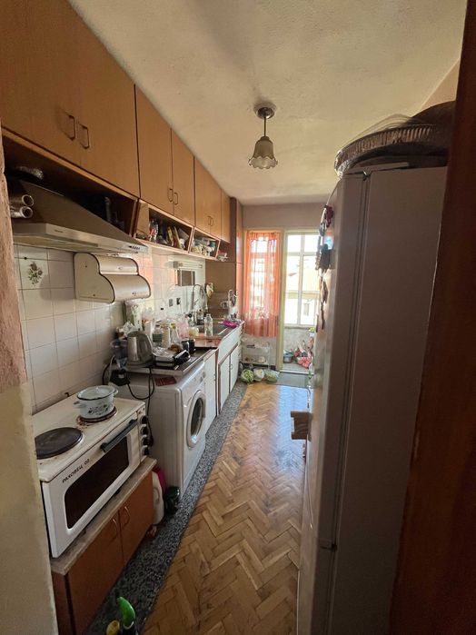 Продава се Четиристаен апартамент в Казанлък - 135 кв.м за 1285 €/кв.м - Снимка #3