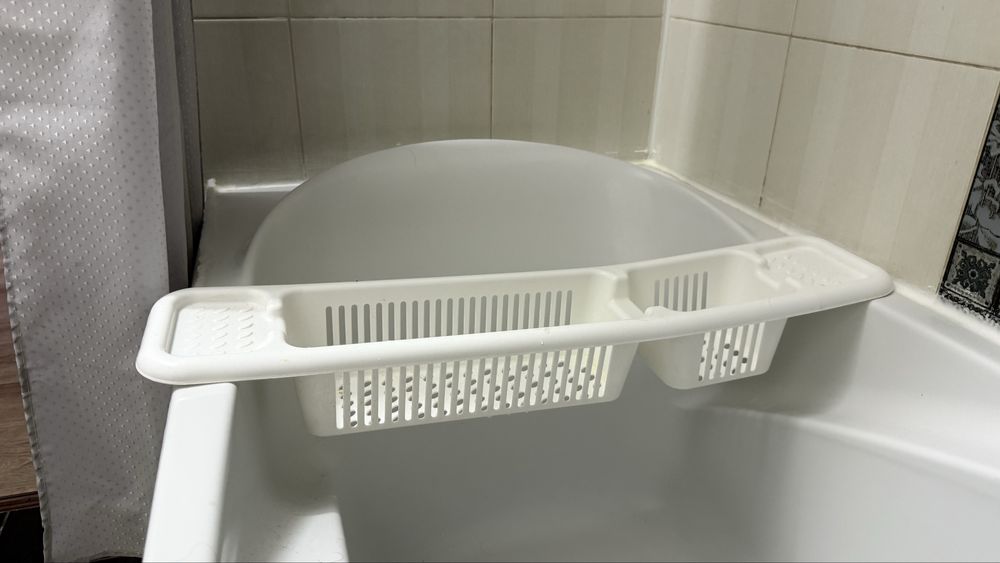 Полочка для ванны