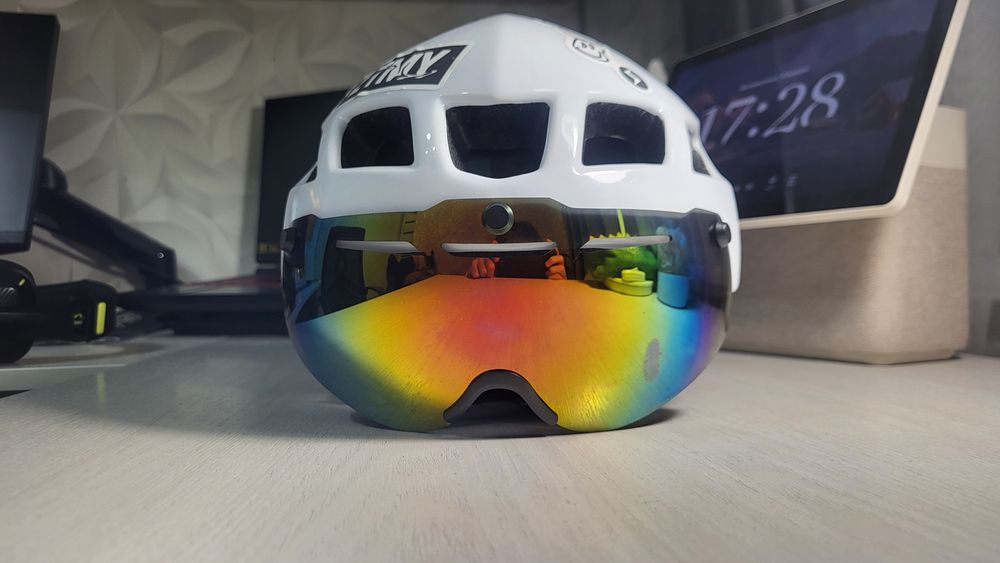 Аэро шлем для велосипеда