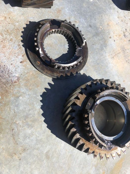 Г класа, G class  части за раздатка и заден диференциал.