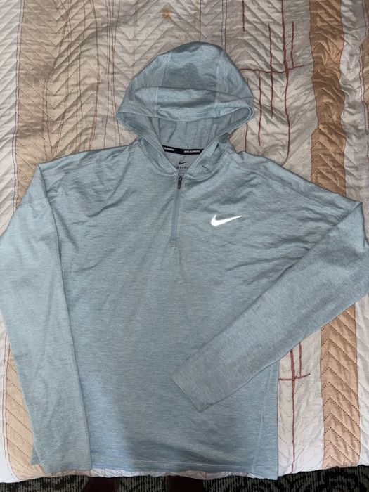 Дамско сппртно горнище Nike