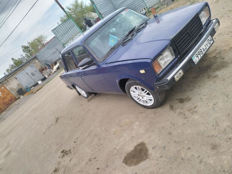 Продам 2107 на полном машина