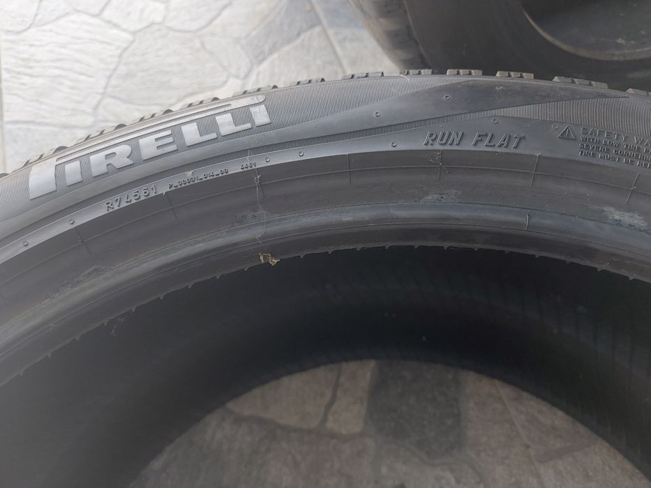 Pirelli RUN Flat 275/40R22 и 315/35R22 зимни