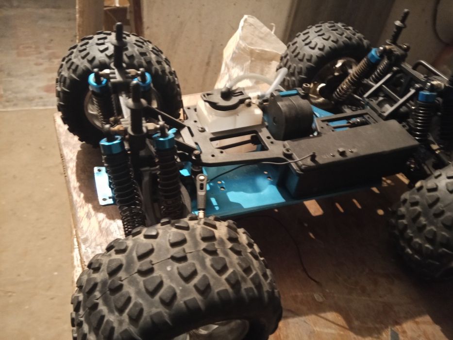 Шасси радиоуправляемой модели