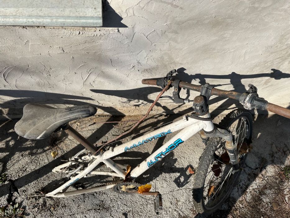 Велосипед обмен на Электрогитару или на айфон