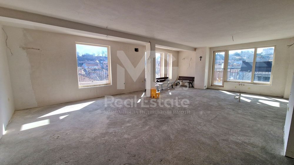 4-стаен в Пловдив-Център площ 238 цена 595000