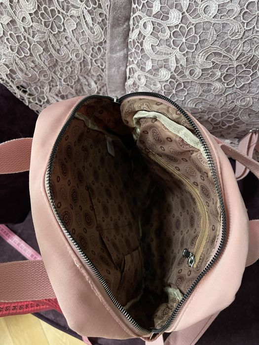 Rucsac multicompartimentat