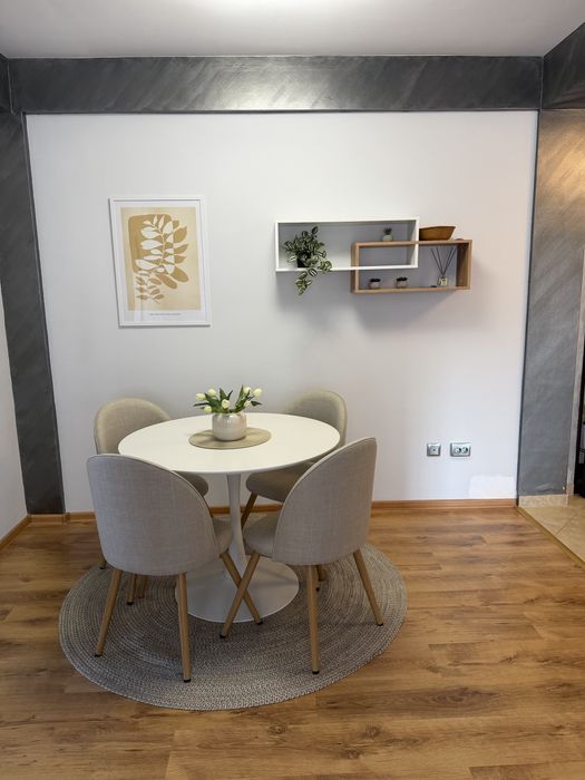 Apartament cu 3 camere