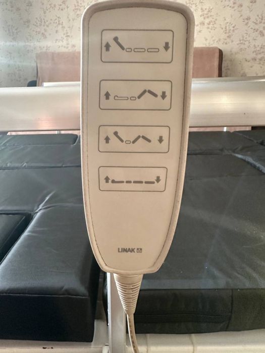 Электрическая медицинская кровать