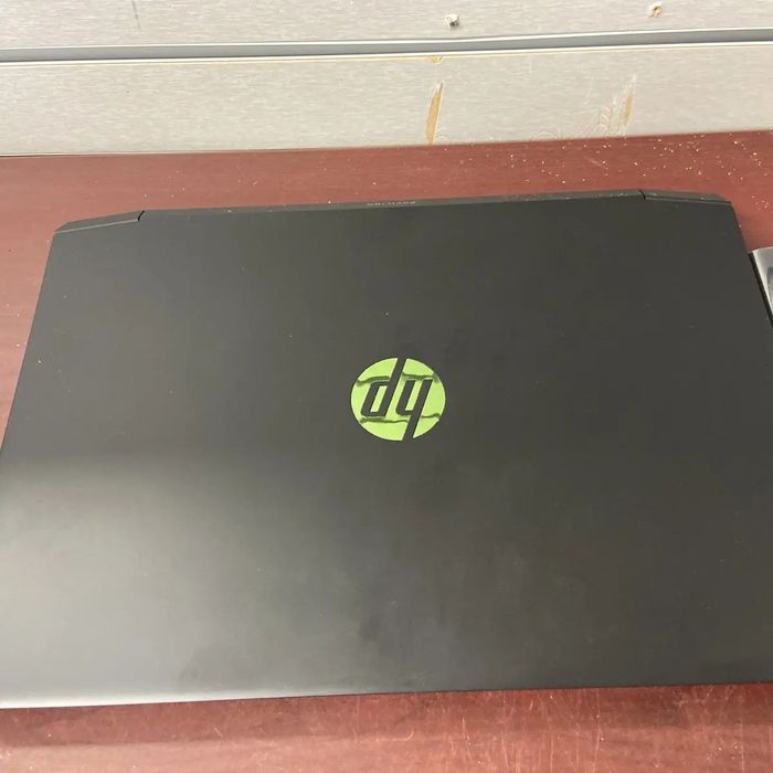 HP Pavilion Gaming Laptop
15-ec1073dx
15-ec1073dx