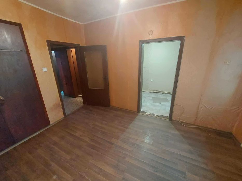 Продава се Четиристаен апартамент в Търговище, Вароша - 108 кв.м за 992 €/кв.м - Снимка #9