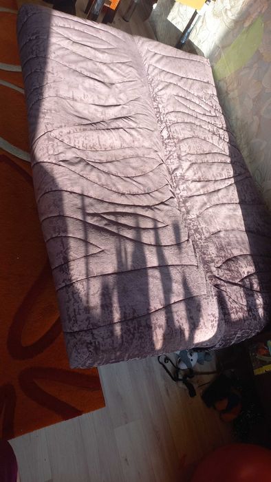 Отдам диван бесплатно