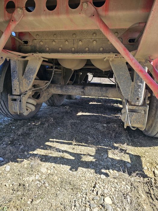 Semiremorca de vanzare