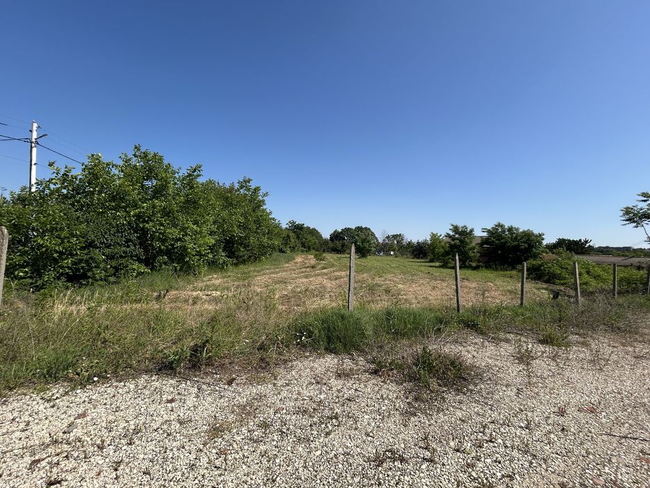 Продава се Парцел в с. Калипетрово, Област Силистра - 2100 кв.м за 14 €/кв.м - Снимка #2