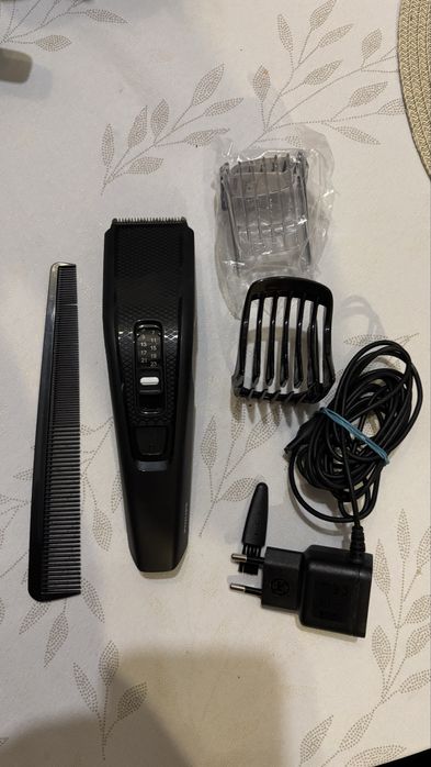 Машинка за подстригване Philips 3000
